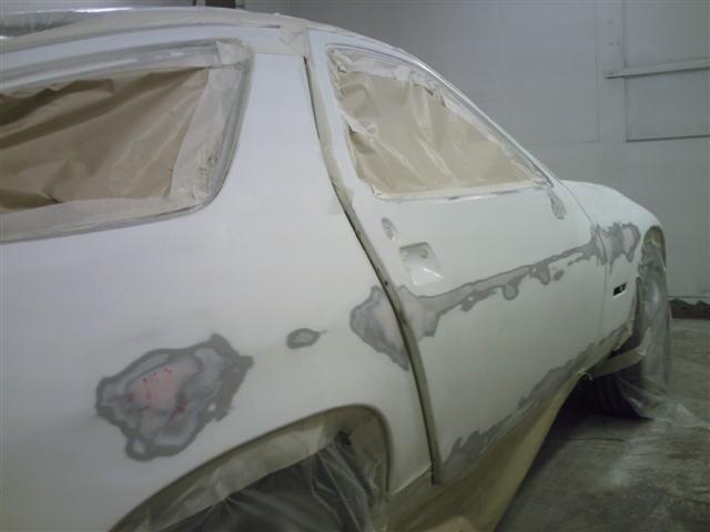 Porsche 928 S4 Grand Prix White Repaint, Daytona Coachworx Porsche 928 S4 Grand Prix White Repaint, Daytona Coachworx