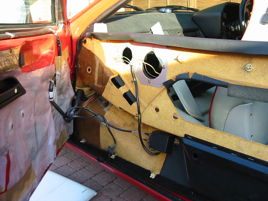 Porsche 928 Door panel removed exposing original crossovers Porsche 928 Door panel removed exposing original crossovers