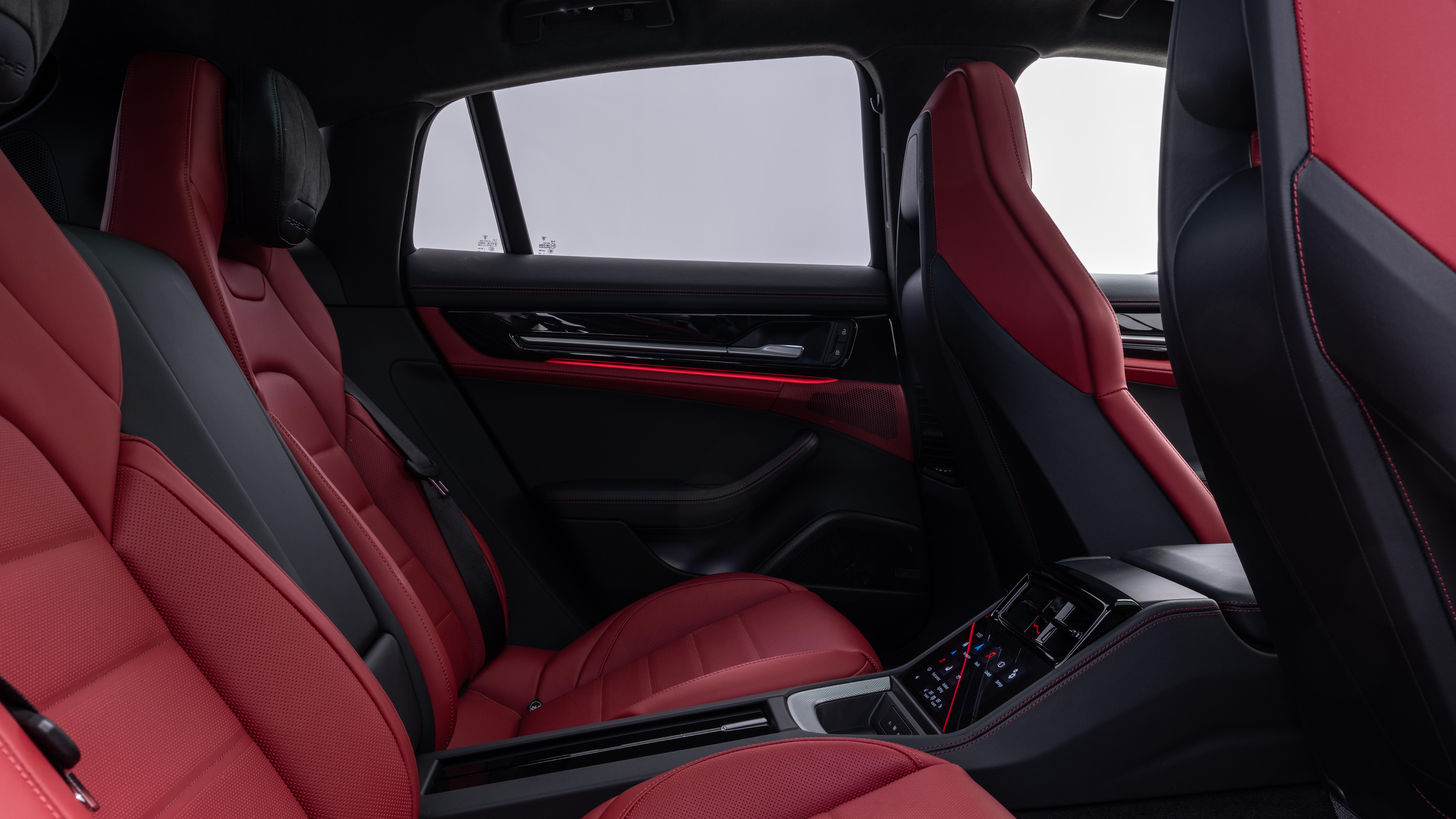 Panamera Interior © 2023 Dr. Ing. h.c. F. Porsche AG